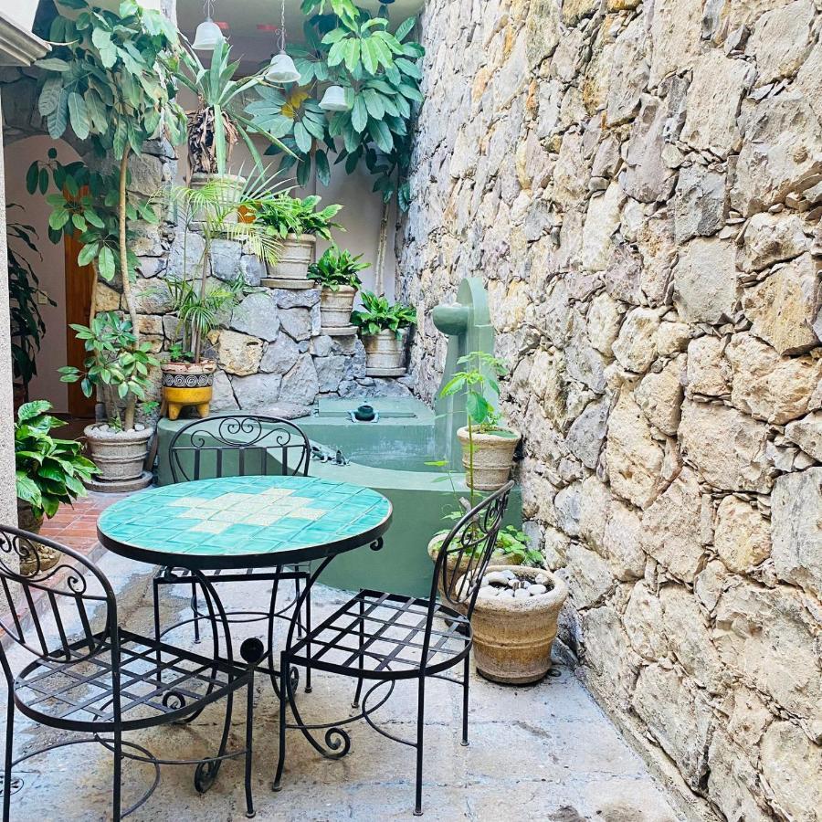 Hotel Antigua Casa De Piedra サン・ミゲル・デ・アジェンデ エクステリア 写真